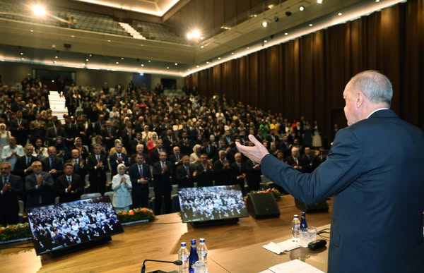 AK Parti Afyon İl Başkanı Erdoğan'ın Toplantısına Katıldı