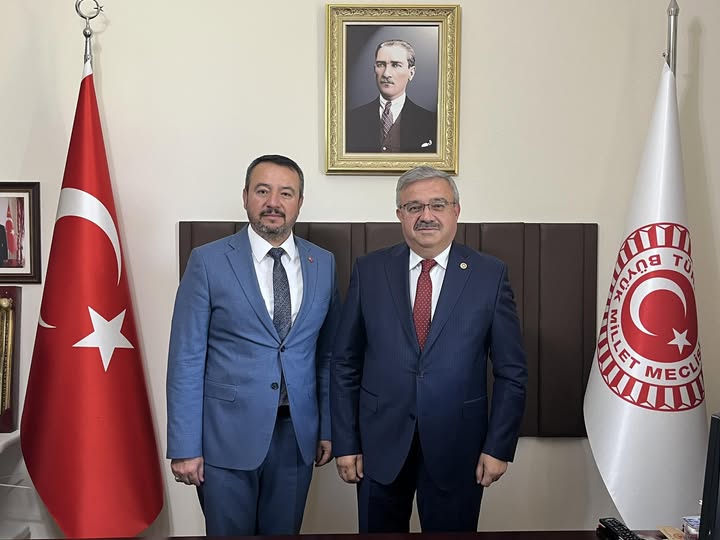 AK Parti Milletvekili Yurdunuseven, Sandıklı Belediye Başkanı Öztaş'ı Meclis'te Ağırladı