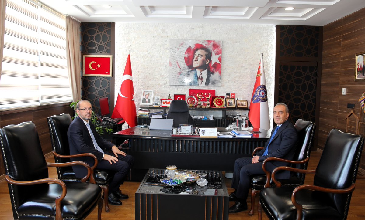 AFSÜ Rektörü Nurullah Okumuş, Sağlık Bakan Yardımcılığı Görevine Atandı