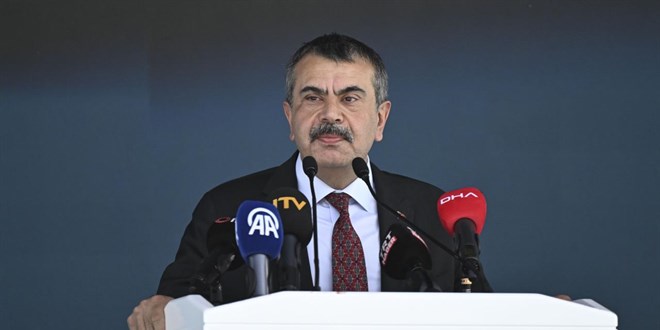 Bakan Tekin'den LGS Eleştirilerine Sert Tepki: 