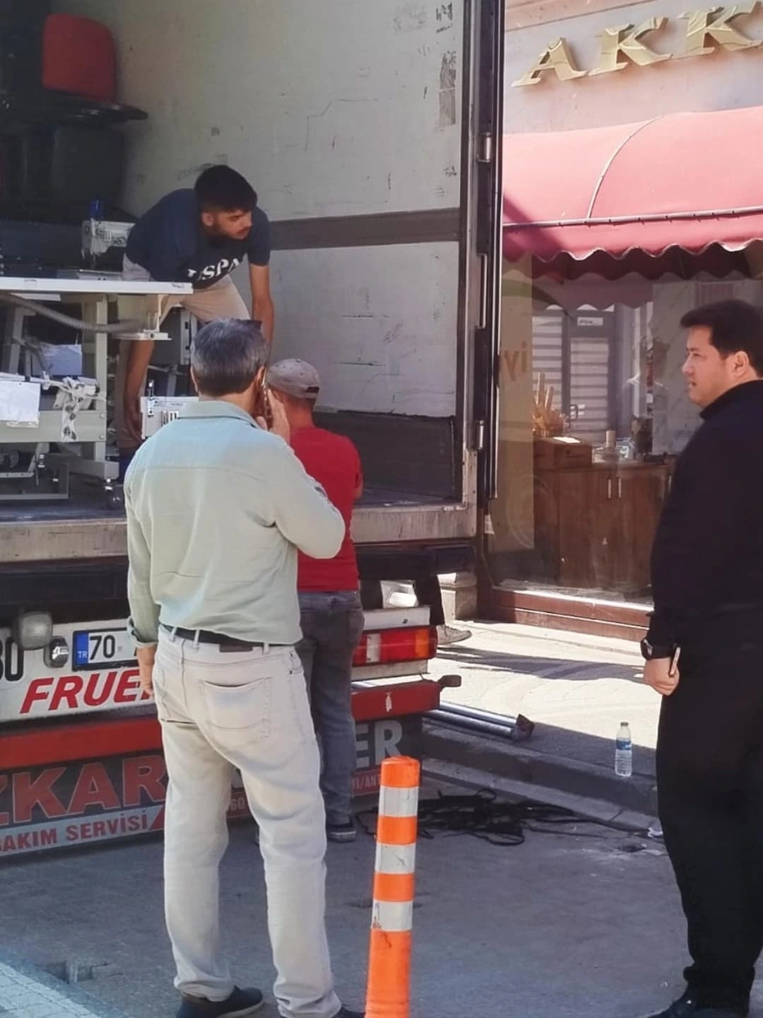 Bolvadin'e 100 Kişilik İstihdam Sağlayacak Tekstil Fabrikası İnşa Ediliyor