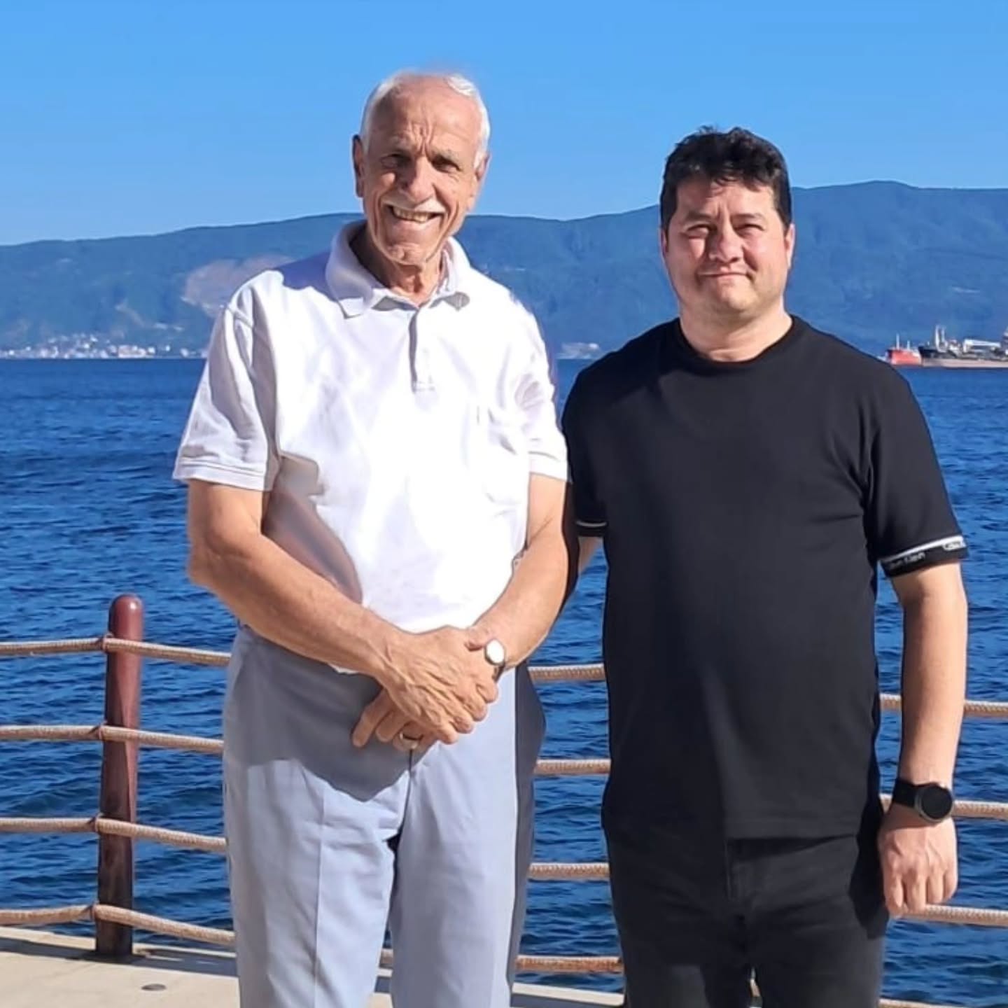 Bolvadin Belediye Başkanı Aynacı, Kocaeli'de Dr. Hüseyin Emin Öztürk ile Bir Araya Geldi