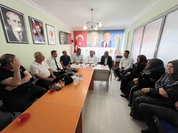 AK Parti Çay İlçe Teşkilatı Çalışmaları Değerlendirildi