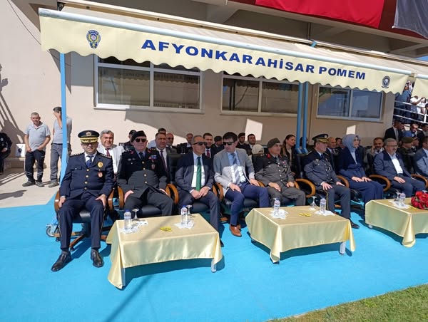 Afyonkarahisar'da Polis Meslek Eğitim Merkezi Mezuniyet Töreni Gerçekleşti