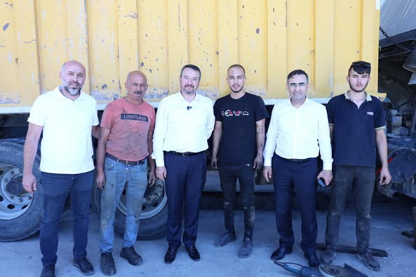 Afyonkarahisar Milletvekili Arslan ve Başkan Öztaş Sandıklı Sanayi Esnafıyla Buluştu