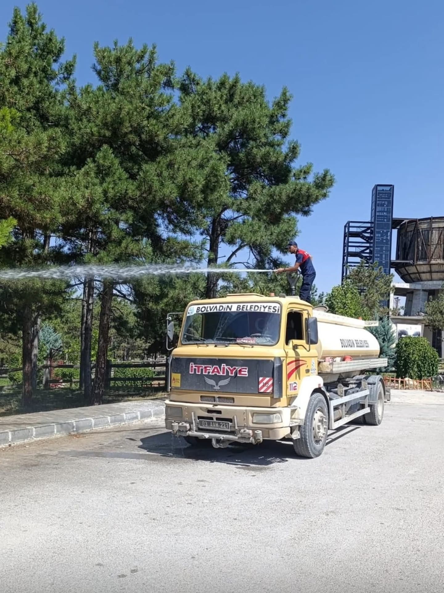 Bolvadin Belediyesi, Horan Park ve Yeşil Alanlarda Yangın Önleme Çalışmaları