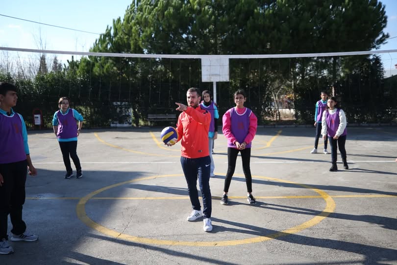 Millî Sporculardan Beden Eğitimi Öğretmeni Ataması: Afyonkarahisar'da Sözleşmeli Alım