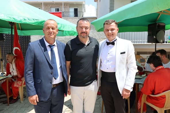 Sandıklı Belediye Başkanı Öztaş, Hemşehrilerinin Mutlu Anlarına Ortak Oldu