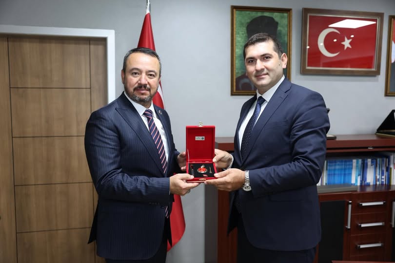 Sandıklı Belediye Başkanı Öztaş, Yeni İl Müdürü Çelikbaş'ı Ziyaret Etti