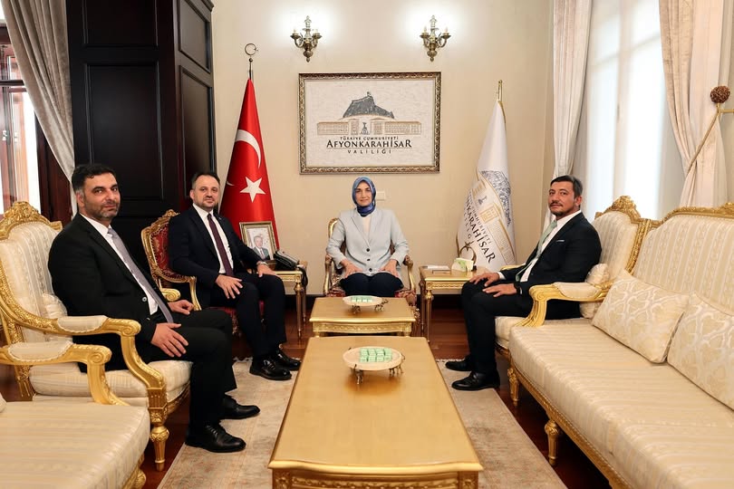 Afyonkarahisar Valisi, Gençlik ve Spor Bakan Yardımcısı'nı Kabul Etti