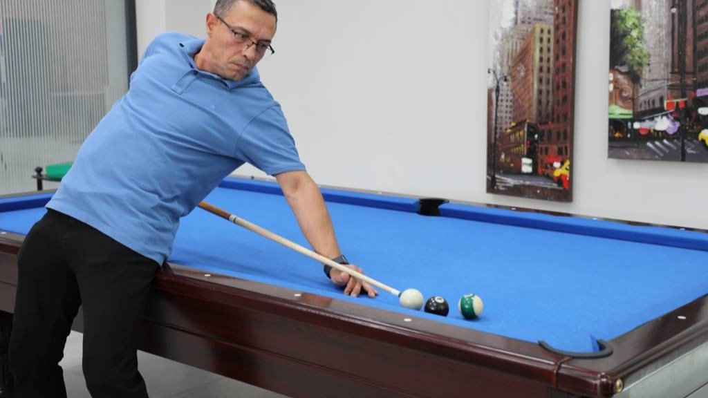 AFSÜ Personeli Bilardo ve Masa Tenisi Turnuvalarında Yeteneklerini Gösterdi
