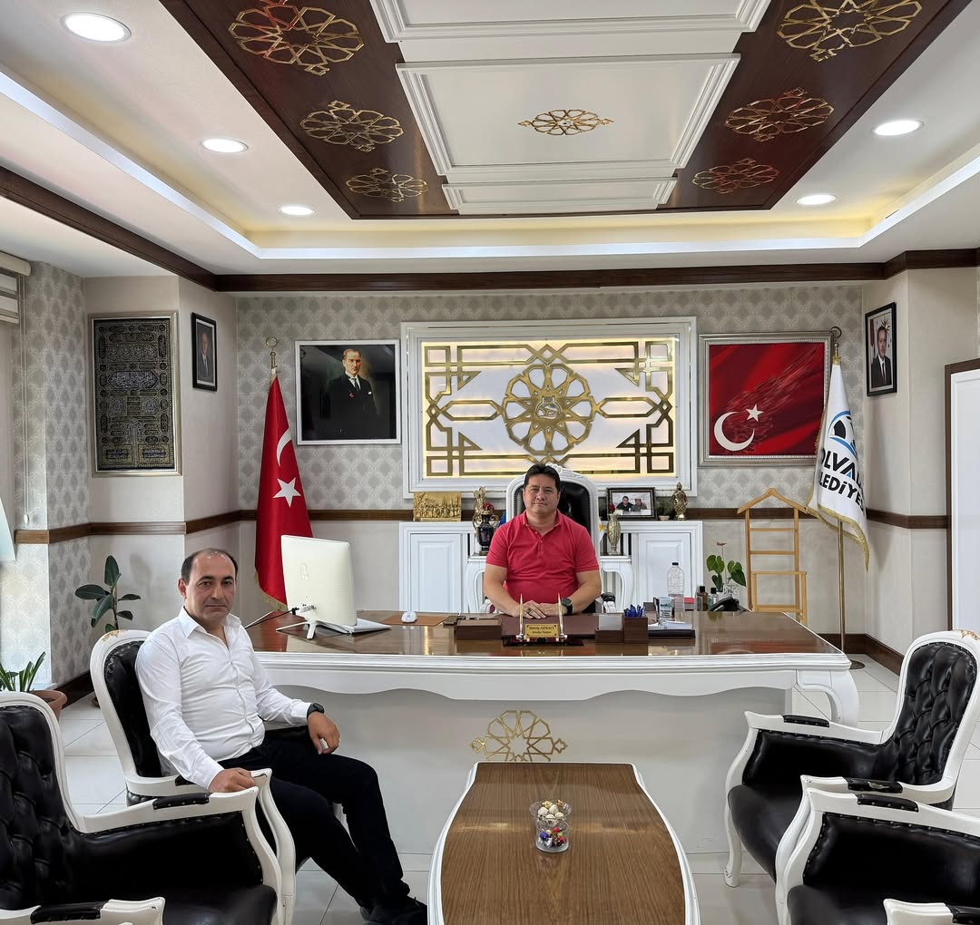 Bolvadin Belediye Başkanı Aynacı'nı Ak Grup Sahibi Gözalan Ziyaret Etti