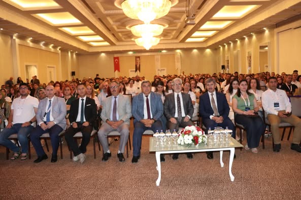 Türkiye Yüzyılı Maarif Modeli İngilizce Öğretmenleri Eğitimi Afyonkarahisar'da Başladı