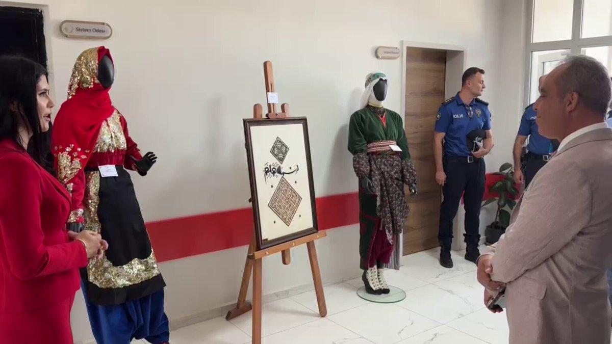 Afyonkarahisar'da Geleneksel El Sanatları Sergisi Büyülendi