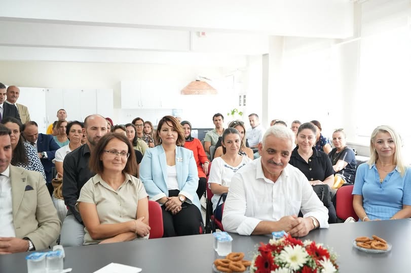 Afyonkarahisar'da Öğretmenlerin İl İçi Sıraya Bağlı Yer Değiştirme Sonuçları Açıklandı