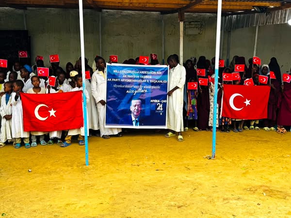 Ak Parti Afyonkarahisar, Kardeşlik Bağlarını Afrika'da Güçlendirdi