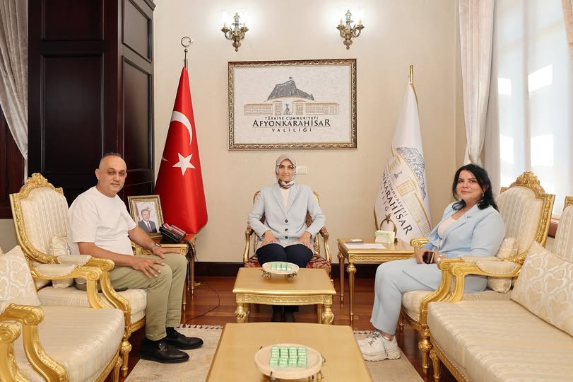 Vali Yiğitbaşı, Kanal 3 Ekibini Makamında Kabul Etti