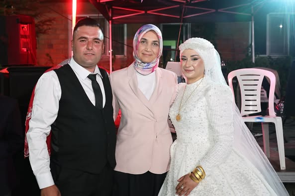 Afyonkarahisar Valisi Yiğitbaşı, Düğün Merasimine Katıldı