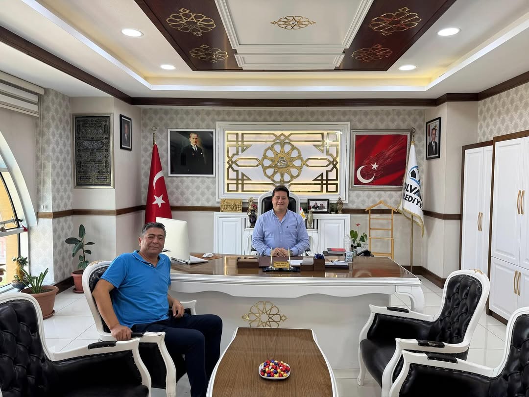 İnterhas Satış Müdürü, Bolvadin Belediye Başkanı'nı Ziyaret Etti