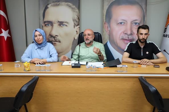 Ak Parti Afyonkarahisar İl Başkanlığı, Haftalık Yönetim Kurulu Toplantısı Gerçekleştirdi