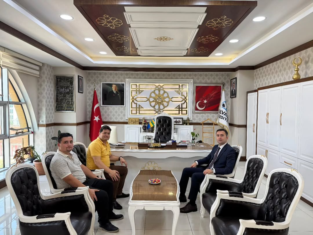 Bolvadin Başsavcısı, Belediye Başkanı Aynacı'yı Ziyaret Etti