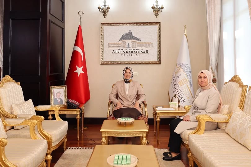 Vali Yiğitbaşı, Su Yönetimi Genel Müdürü ile Bir Araya Geldi