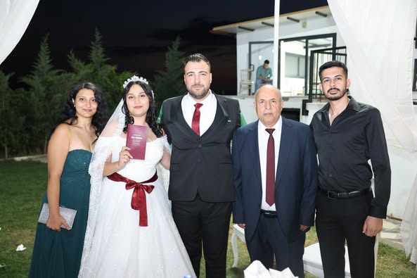 Sandıklı'da İki Mutlu Düğün, Başkan Vekili Esen'in Katılımıyla Kutlandı