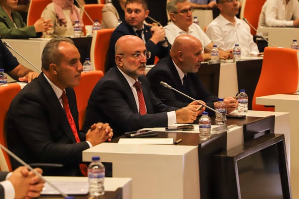 Numan Kurtulmuş, Afyonkarahisar'da Sivil Toplum Kuruluşlarıyla İstişare Toplantısı Yaptı