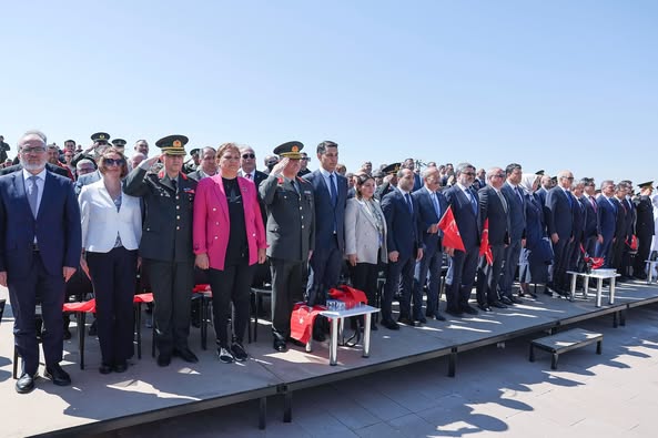 Kocatepe'de Büyük Taarruz Anıldı: Gazi Mustafa Kemal Atatürk'e Saygı