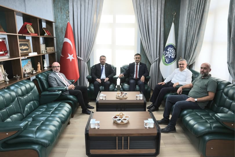 Sandıklı Belediye Başkanı Öztaş, AK Parti Heyetini Ağırladı