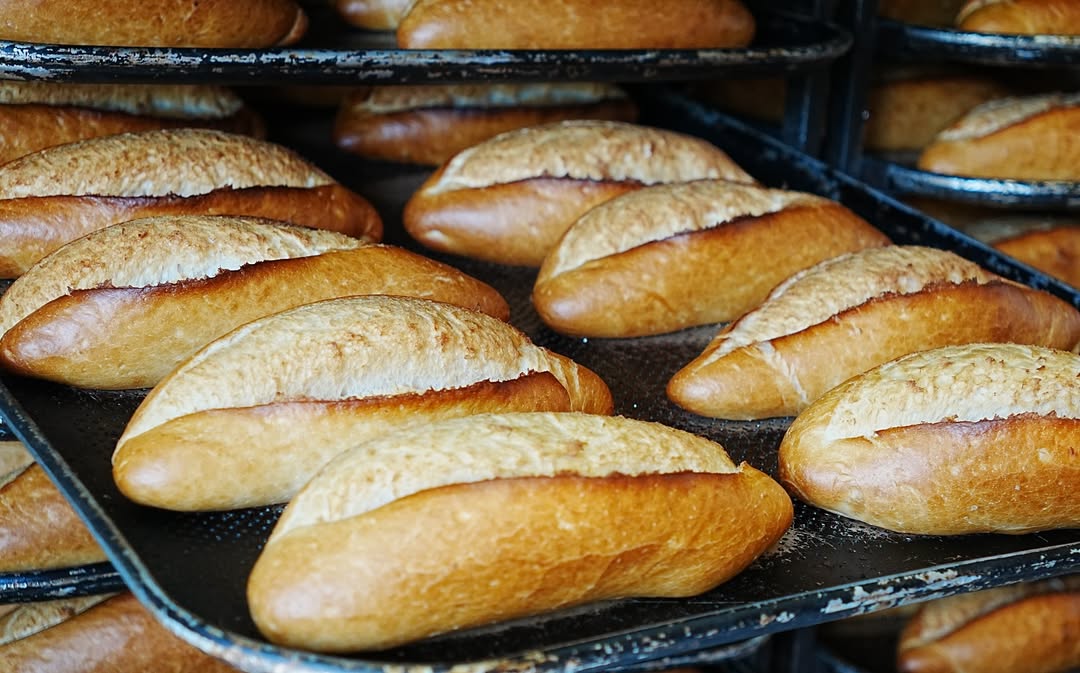 Bolvadin'de Halk Ekmek Fiyatları Aynı Kaldı: Vatandaşlara Destek Devam Ediyor