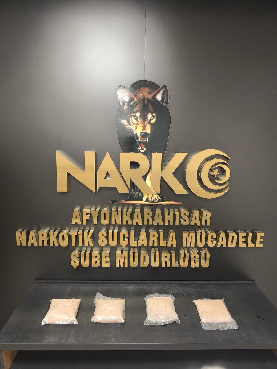 Emniyet'ten Büyük Uyuşturucu Operasyonu: 4 Kilogram Uyuşturucu Ele Geçirildi