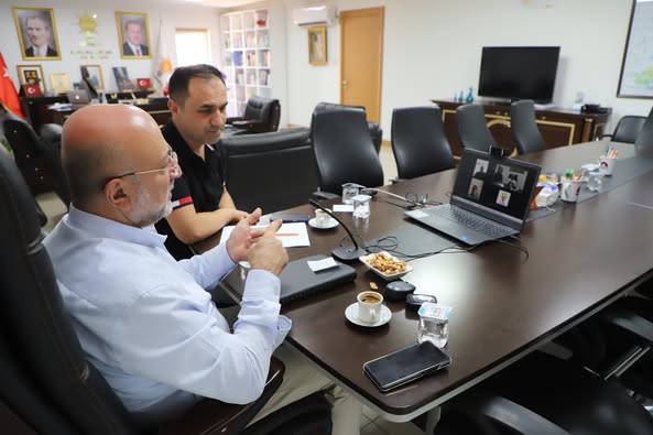 Ak Parti Afyon İl Başkanı Şahin, İlçe Başkanlarıyla İstişare Toplantısı Gerçekleştirdi