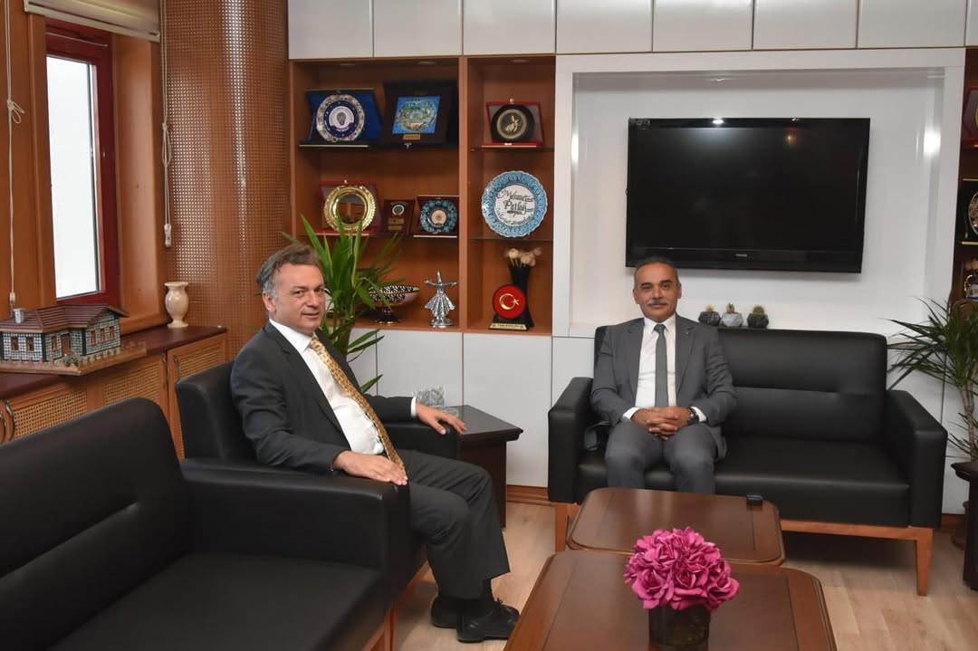 Afyonkarahisar Sağlık Bilimleri Üniversitesi Rektöründen Cumhuriyet Başsavcısına Hayırlı Olsun Ziyareti