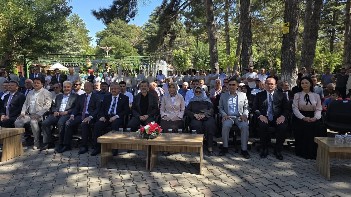 Bolvadin'de Yeni Gündüz Çocuk Bakımevi Hizmete Açıldı