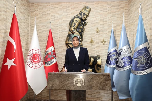 Afyonkarahisar Valisi, 17’nci Hava ve Füze Üs Komutanlığını Ziyaret Etti