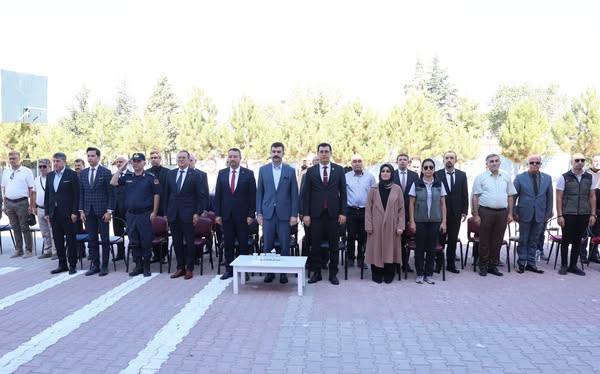 Sandıklı'da İlköğretim Haftası Coşkuyla Kutlandı