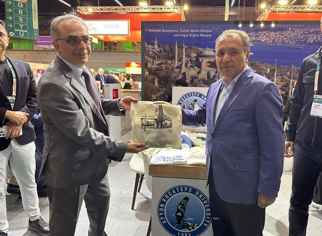 Afyon Kocatepe Üniversitesi, EAIE Fuarı'nda Uluslararası İş Birliği Arayışında