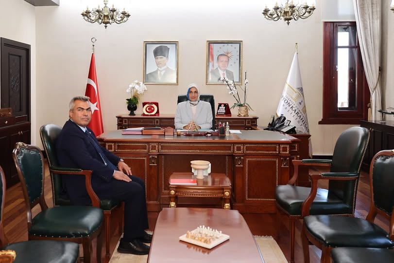 Afyonkarahisar Valisi Yiğitbaşı, Cumhurbaşkanlığı İletişim Başkanlığı Bölge Müdürü Ülgen'i Kabul Etti