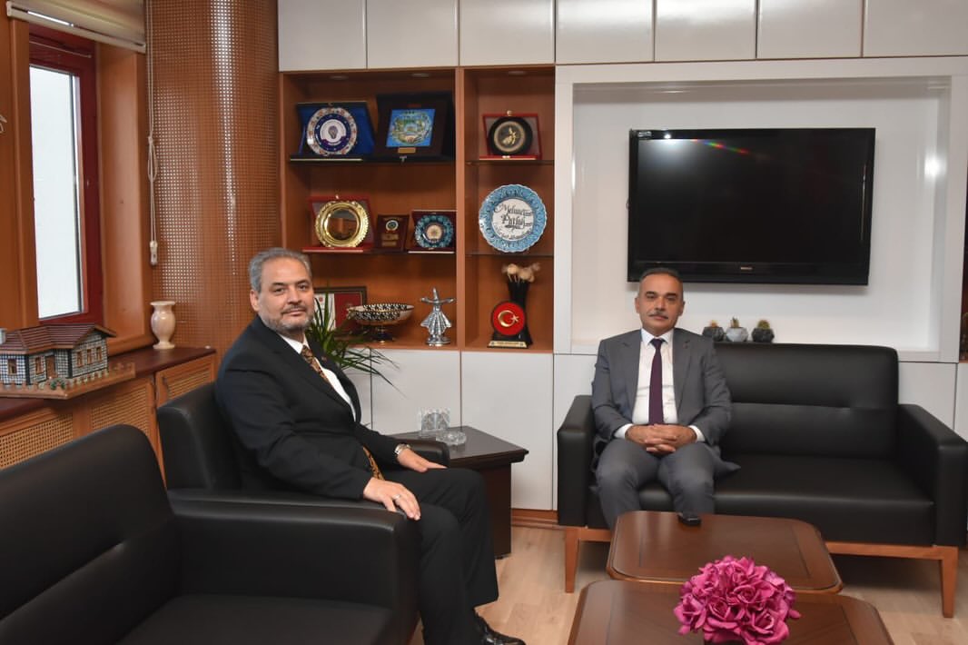 Afyonkarahisar Sağlık Bilimleri Üniversitesi Rektörü Aslan, Başsavcı Patlak ve Bölge İdare Mahkemesi Başkanı Kaya'yı Ziyaret Etti