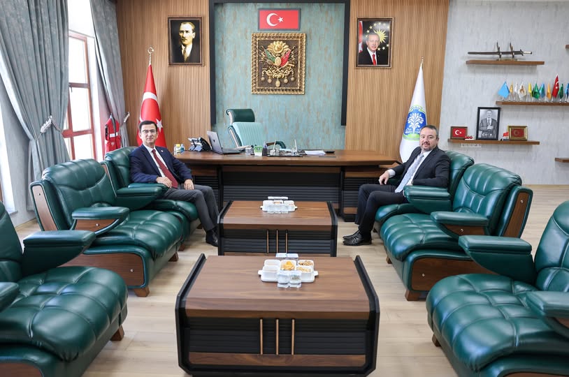 Sandıklı Belediye Başkanını Çevre ve Şehircilik İl Müdürü Ziyaret Etti