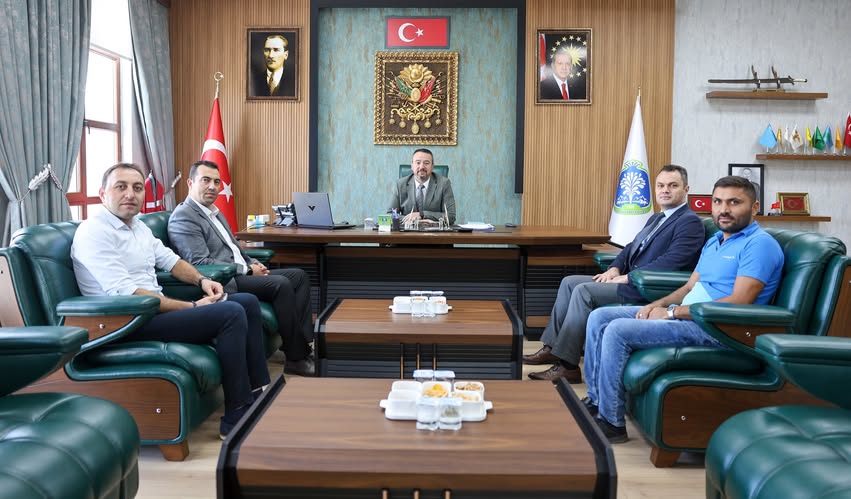 Sandıklı Belediye Başkanı Öztaş'ı Türk Telekom İl Müdürü Ziyaret Etti