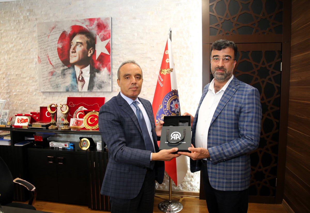 Konya Bölge Müdürü Yerlikaya, Afyonkarahisar Emniyet Müdürünü Ziyaret Etti