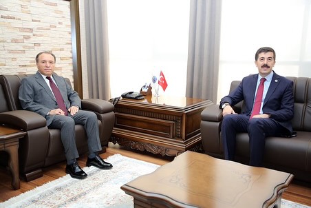 Kütahya ve Afyon Kocatepe Üniversiteleri İş Birliği İmza Aşamasında