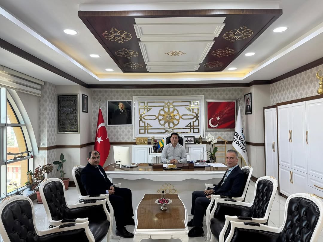 Bolvadin Belediye Başkanı Aynacı'yı Tapu Kadastro Heyeti Ziyaret Etti