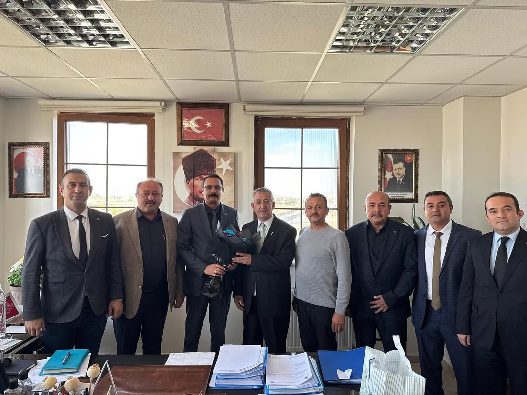 Bolvadin'de Ahilik Haftası Kutlamaları: Esnaf ve Sanatkarlar Belediye Başkan Yardımcısını Ziyaret Etti