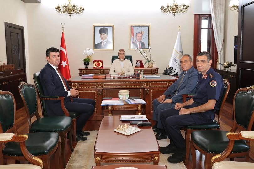 Afyonkarahisar'da Asayiş Toplantısı: Güvenlik Önlemleri Gözden Geçirildi