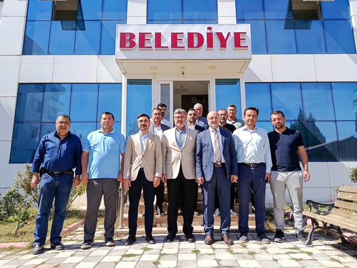 Ak Parti Delegeleri, Gazlıgöl'de Belediye Başkanına Ziyaret Etti