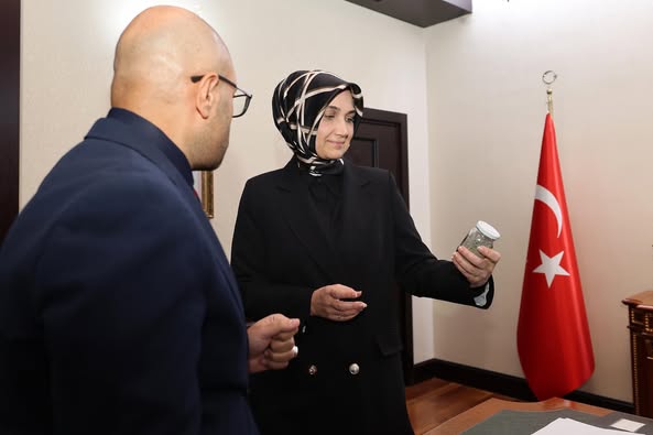 Afyonkarahisar'da Plastik Atıklar Asfalta Dönüşüyor: Yol Ömrü Uzayacak