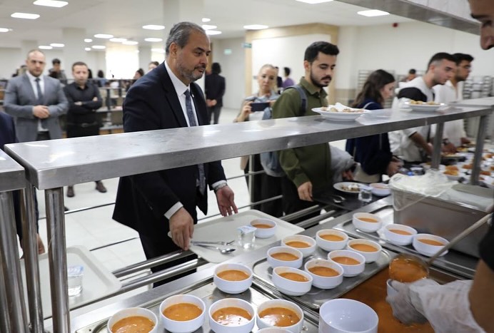 AFSÜ'de Yeni Akademik Yıla Afyon Lezzetleriyle 